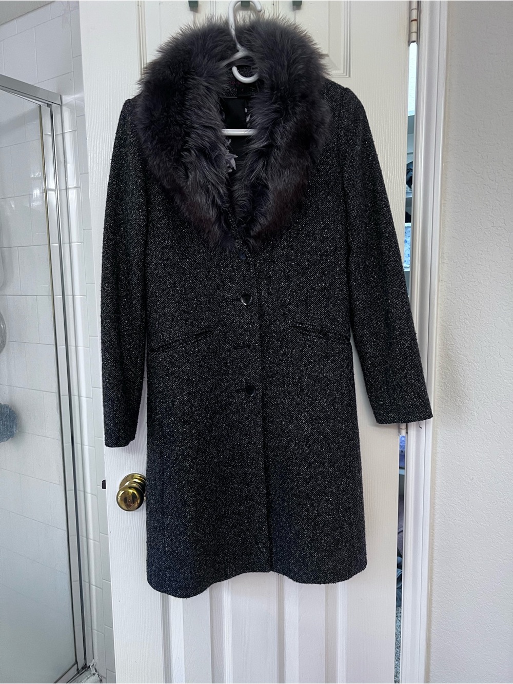 VIA SPIGA fur collared coat
